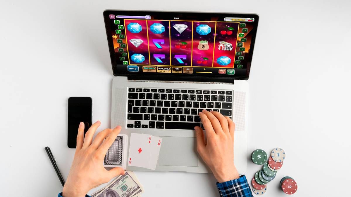 Online Entertainment
